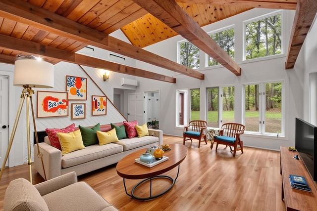 82 Maynard Road, Sudbury, MA 01776