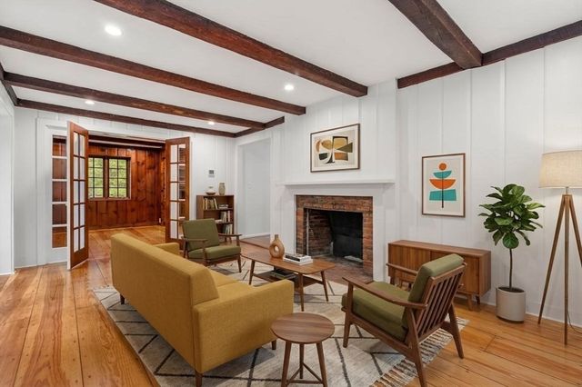 82 Maynard Road, Sudbury, MA 01776