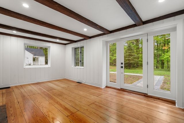 82 Maynard Road, Sudbury, MA 01776