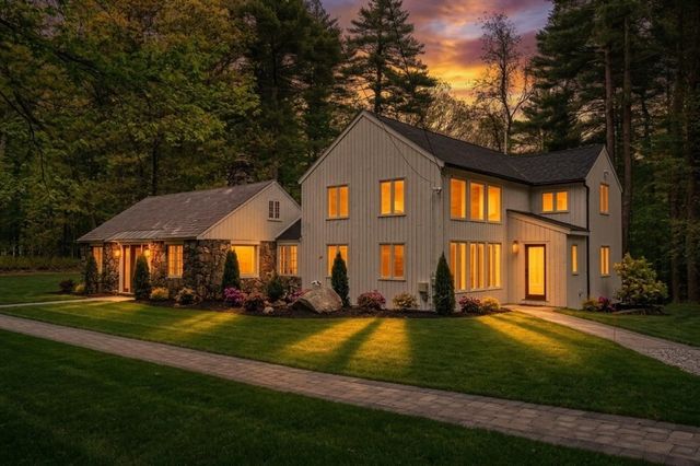 82 Maynard Road, Sudbury, MA 01776