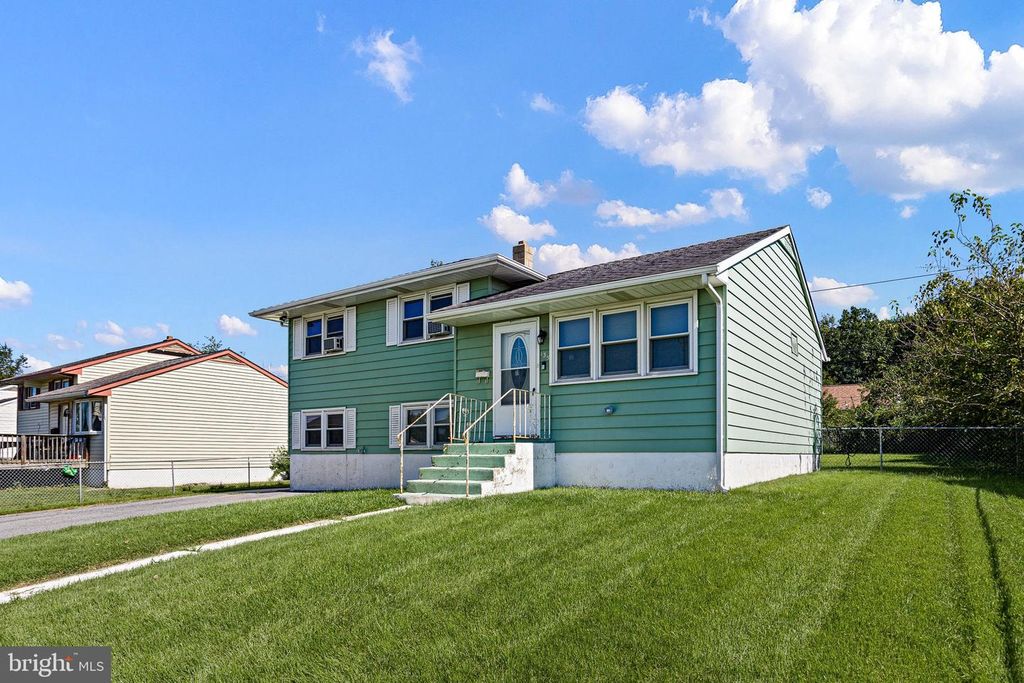 135 KARLYN DR, NEW CASTLE, DE 19720 — photo 2