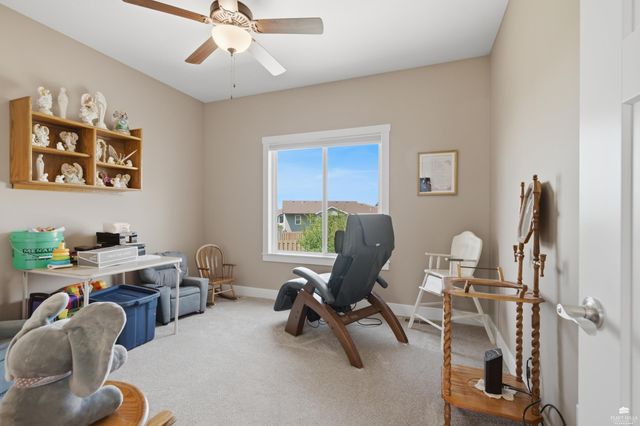 4754 Christine Circle, Manhattan, KS 66502