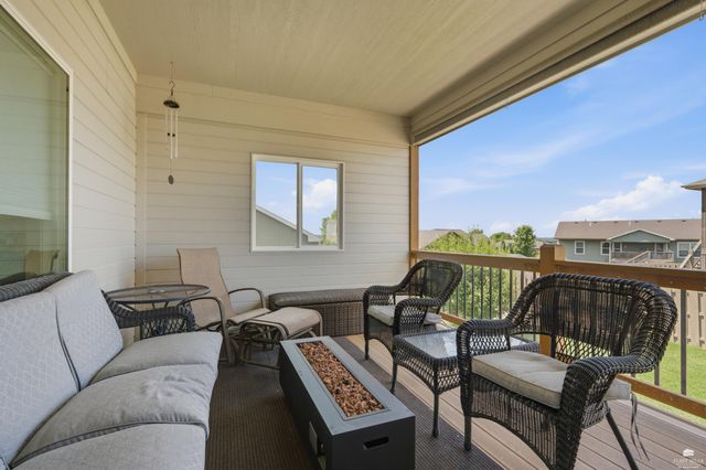 4754 Christine Circle, Manhattan, KS 66502
