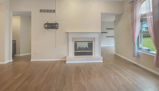 4297 Oak Tree Court, Fenton Twp, MI 48430