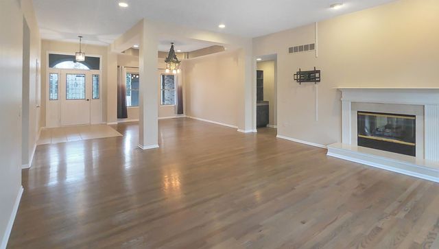 4297 Oak Tree Court, Fenton Twp, MI 48430