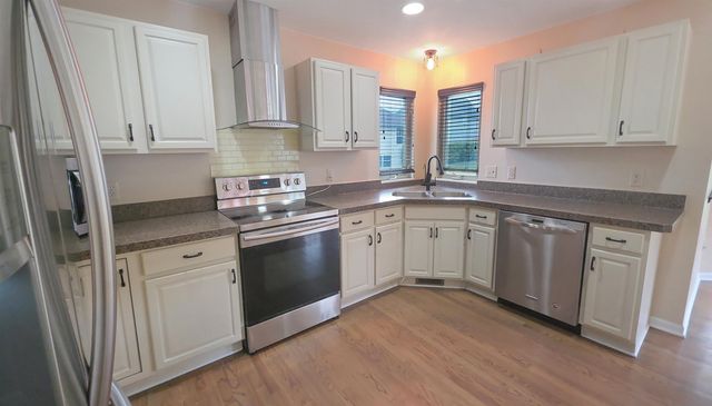 4297 Oak Tree Court, Fenton Twp, MI 48430