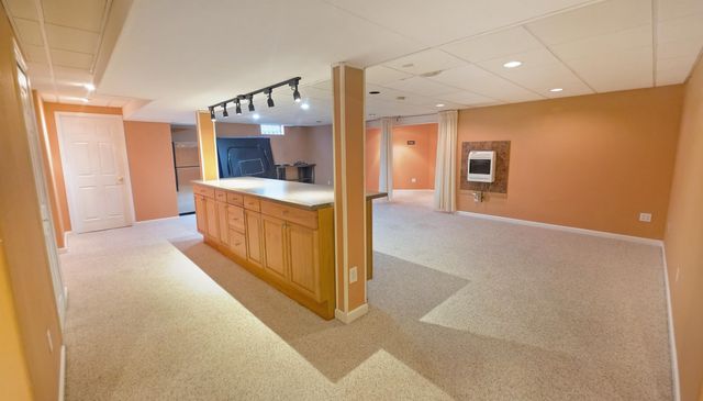 4297 Oak Tree Court, Fenton Twp, MI 48430