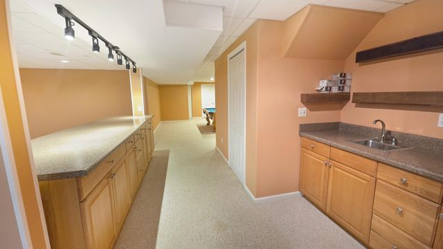 4297 Oak Tree Court, Fenton Twp, MI 48430