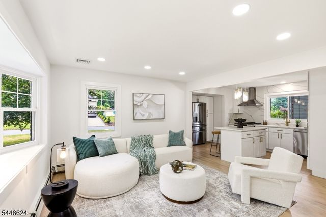 106 Virginia St, Westfield Town, NJ 07090