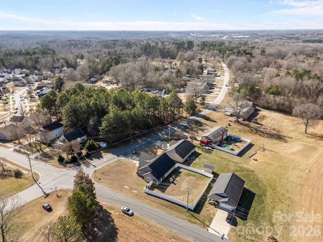 3246 Camp Julia Road, Kannapolis, NC 28083