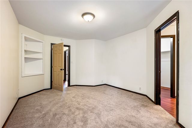 4 Cherhill Drive, Bella Vista, AR 72714