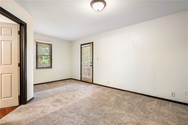 4 Cherhill Drive, Bella Vista, AR 72714