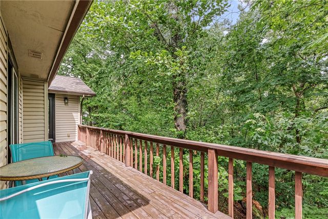 4 Cherhill Drive, Bella Vista, AR 72714