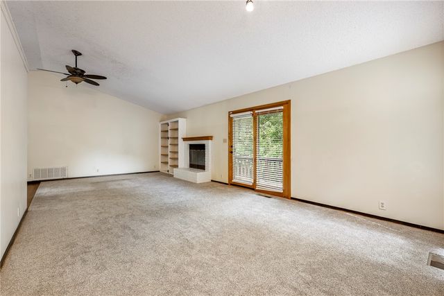 4 Cherhill Drive, Bella Vista, AR 72714