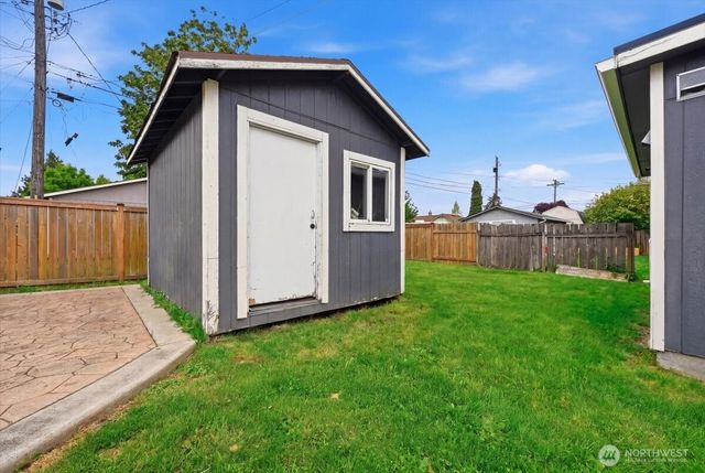 717 S 58th Street, Tacoma, WA 98408