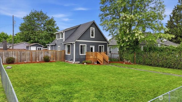 717 S 58th Street, Tacoma, WA 98408