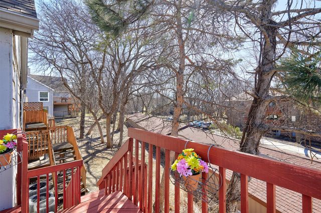 8178 Dellwood Drive, Urbandale, IA 50322