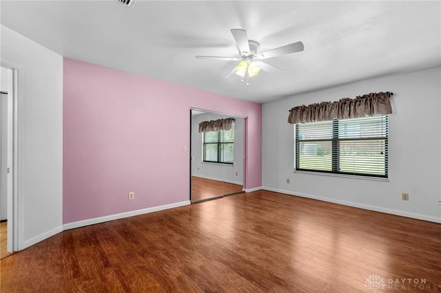 8477 Doe Run Place, Huber Heights, OH 45424