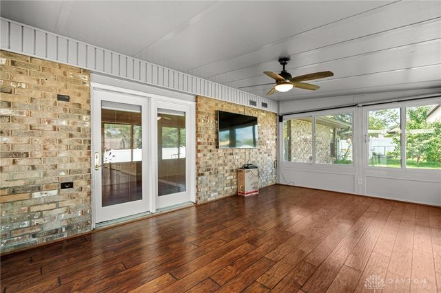 8477 Doe Run Place, Huber Heights, OH 45424