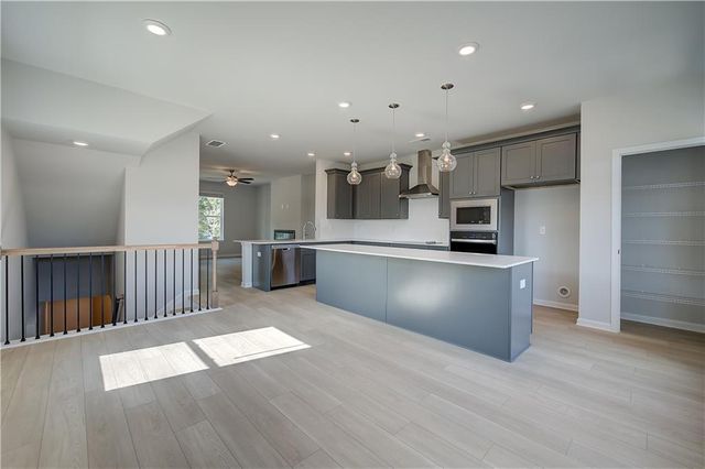 311 Daybreak Lane, Newnan, GA 30265