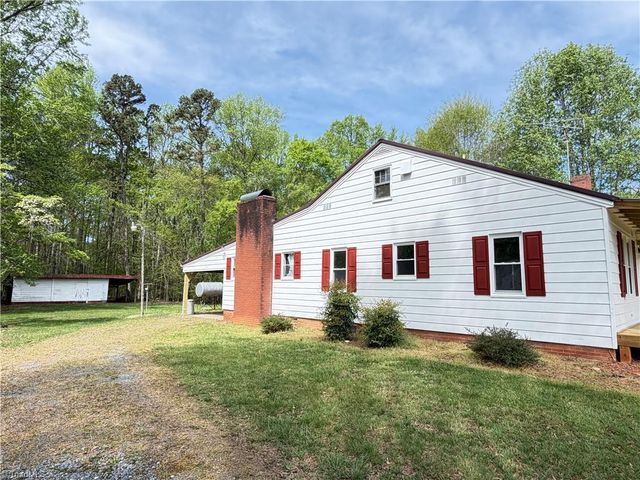 599 Cornatzer Road, Mocksville, NC 27028