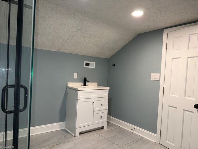 599 Cornatzer Road, Mocksville, NC 27028