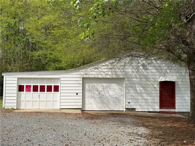 599 Cornatzer Road, Mocksville, NC 27028