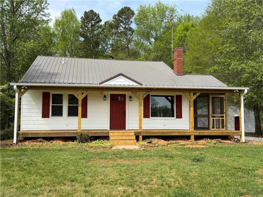 599 Cornatzer Road, Mocksville, NC 27028