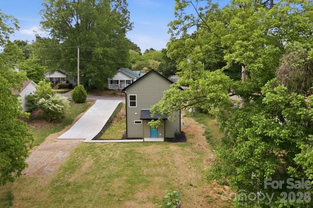 2412 SUMMIT Avenue, Kannapolis, NC 28081