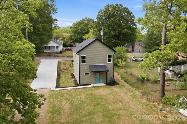 2412 SUMMIT Avenue, Kannapolis, NC 28081