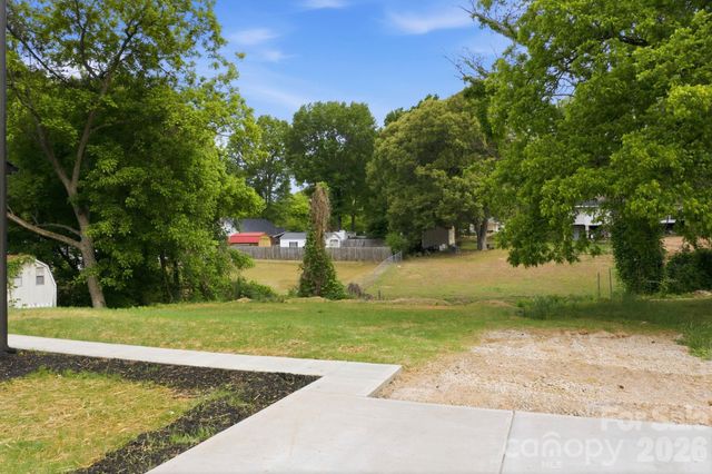 2412 SUMMIT Avenue, Kannapolis, NC 28081