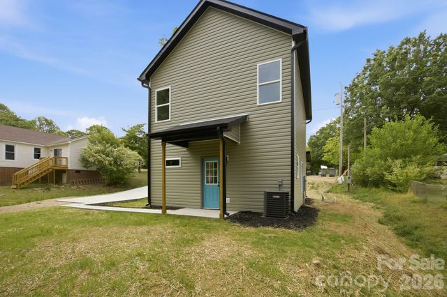 2412 SUMMIT Avenue, Kannapolis, NC 28081