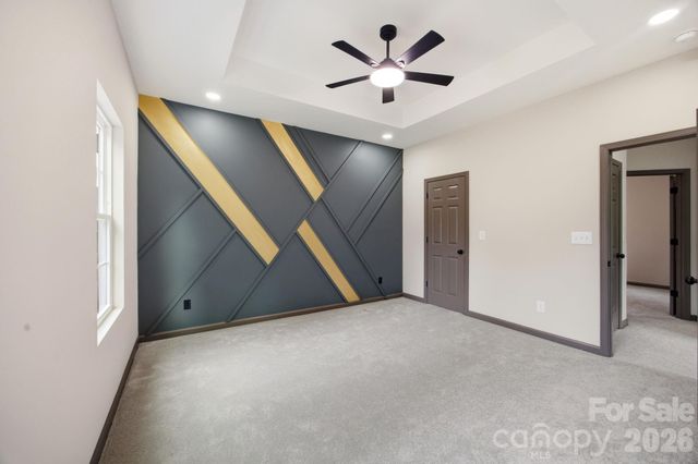 2412 SUMMIT Avenue, Kannapolis, NC 28081