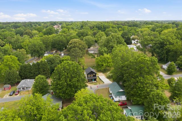 2412 SUMMIT Avenue, Kannapolis, NC 28081