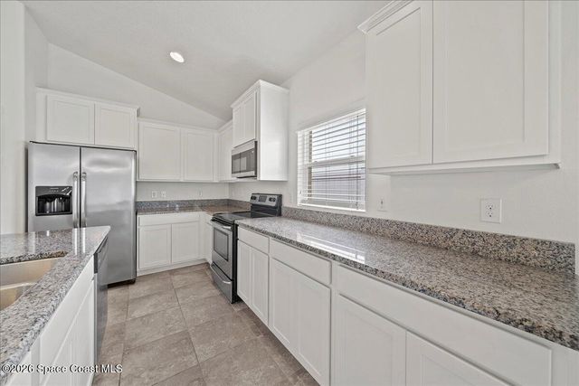 963 Musgrass Circle, West Melbourne, FL 32904