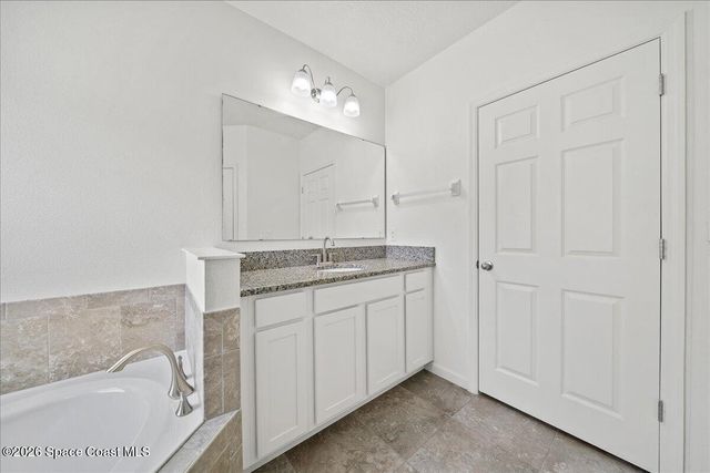 963 Musgrass Circle, West Melbourne, FL 32904