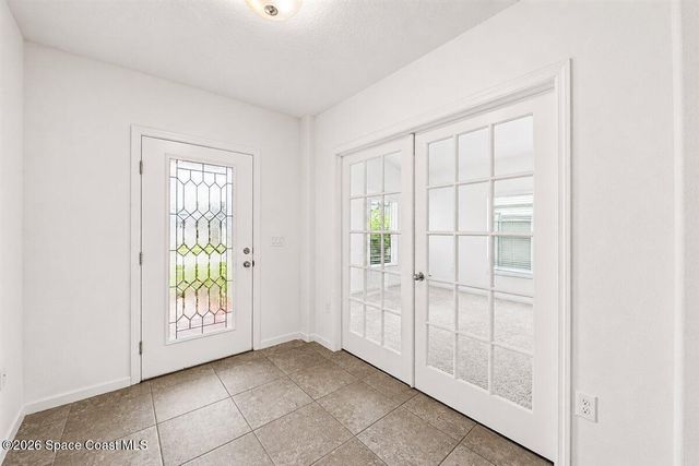 963 Musgrass Circle, West Melbourne, FL 32904