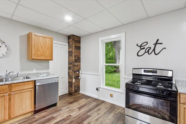 318 W Racine Street, Janesville, WI 53548