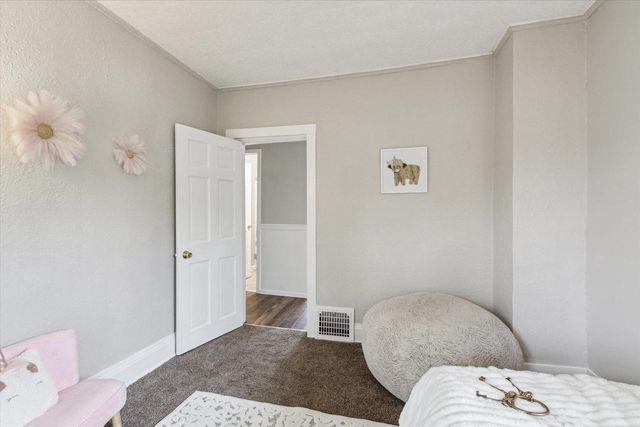 318 W Racine Street, Janesville, WI 53548