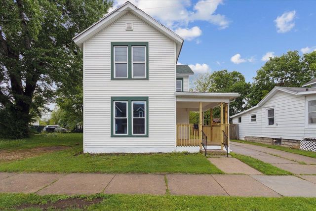 318 W Racine Street, Janesville, WI 53548