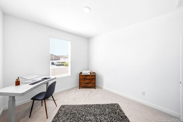 6095 Companion Rd, Bulverde, TX 78163