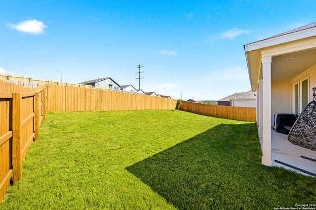 6095 Companion Rd, Bulverde, TX 78163