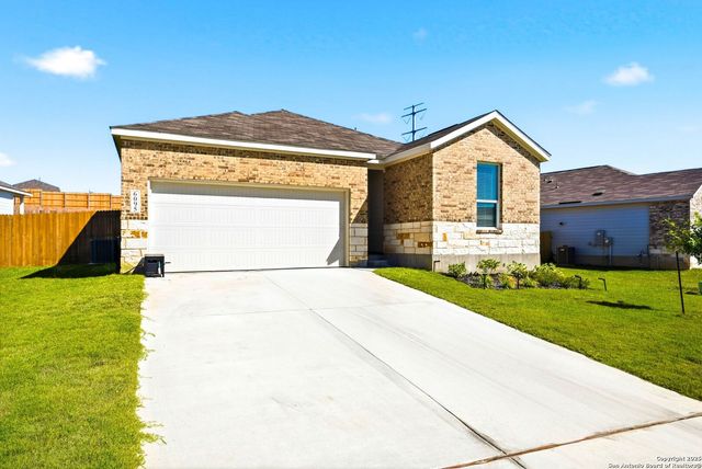 6095 Companion Rd, Bulverde, TX 78163