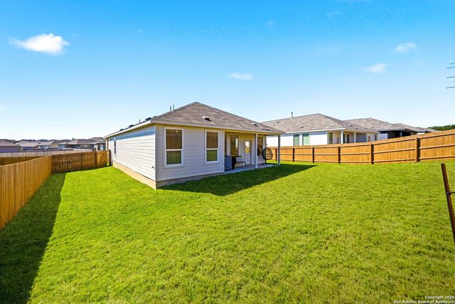 6095 Companion Rd, Bulverde, TX 78163