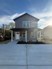 1112 Race Street, Richmond, KY 40475