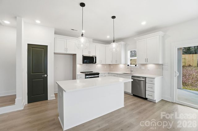 3945 Tillman Road, Charlotte, NC 28208