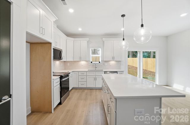 3945 Tillman Road, Charlotte, NC 28208