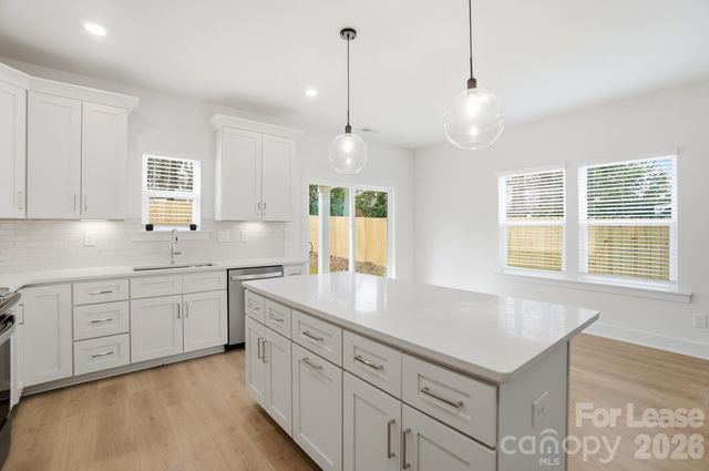 3945 Tillman Road, Charlotte, NC 28208