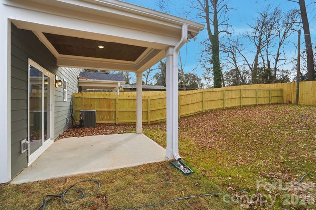 3945 Tillman Road, Charlotte, NC 28208