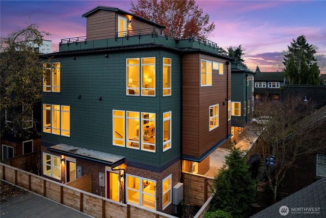 1704 A N 47th Street, Seattle, WA 98103